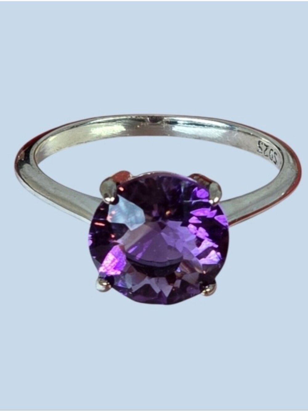 925 Sterling Silver Ring with Round Natural Amethyst 1cm Gem